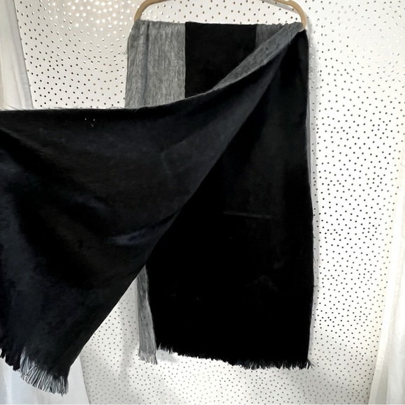 Shupaca Brushed Alpaca Scarf - Picture 3 of 7